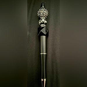 Beaded pen